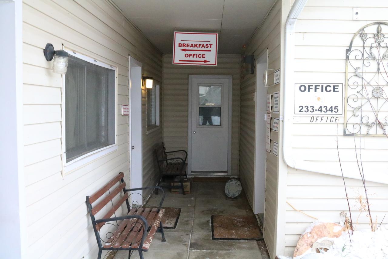Wakaw Lodge Motel Exterior foto